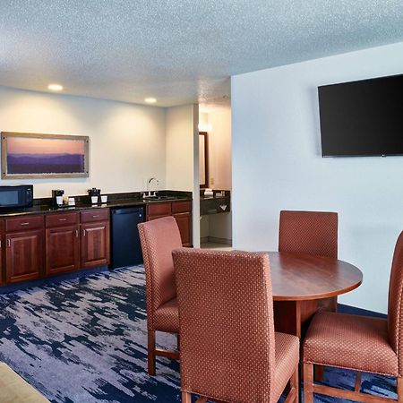 Fairfield Inn & Suites Detroit Livonia Eksteriør bilde